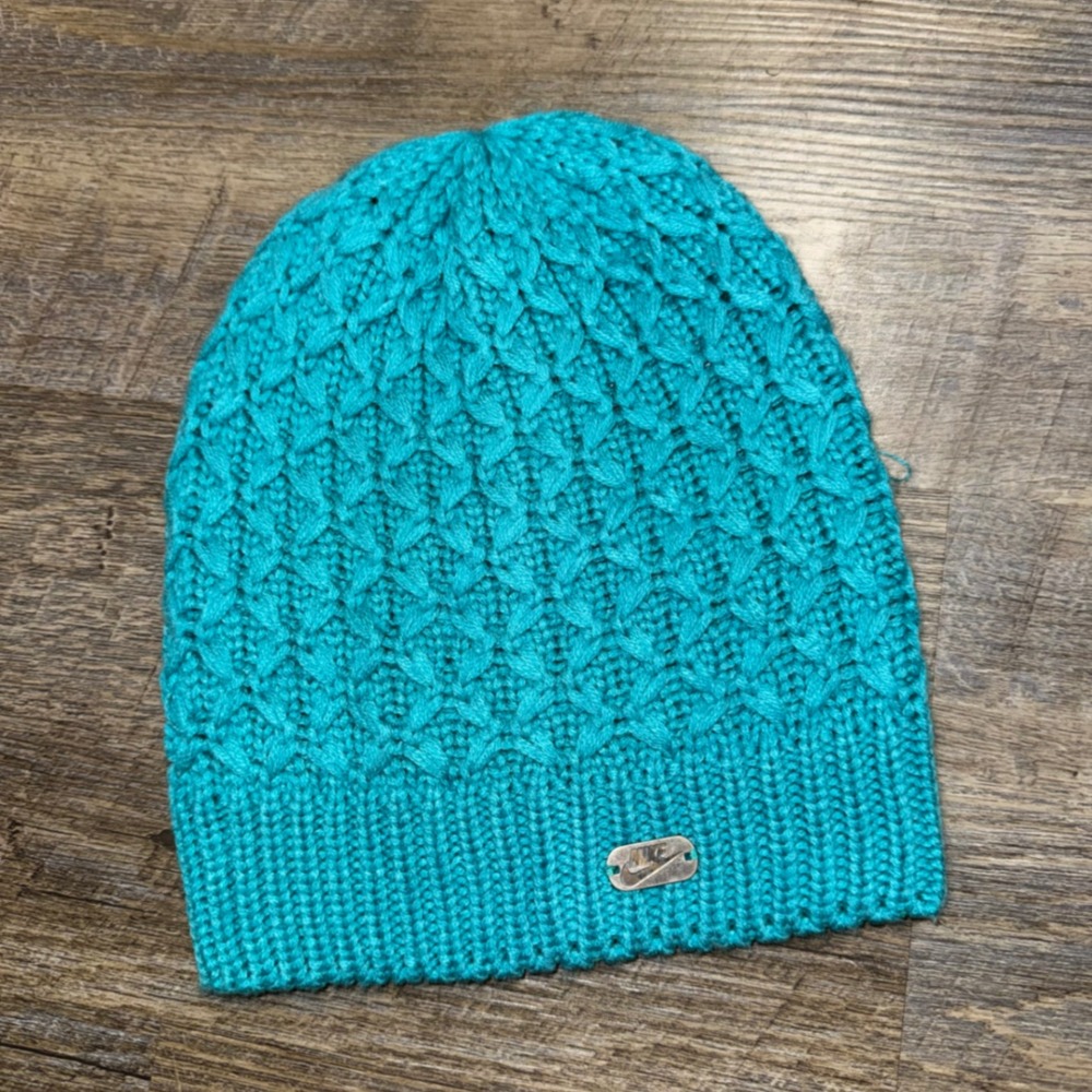Vintage Nike Womens Knit Beanie Hat Teal Turquoise Metal Swoosh Logo One Size